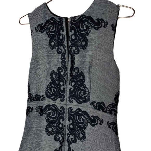 Diane von Furstenberg Yvette Sleeveless Appliqué Panel Dress - Picture 4 of 7